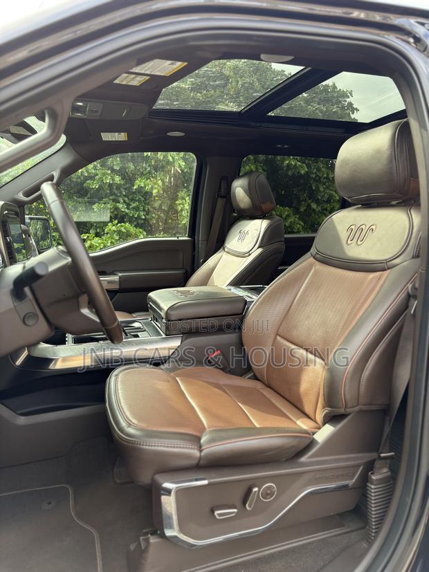 Ford F-150 King Ranch 2021 Blue