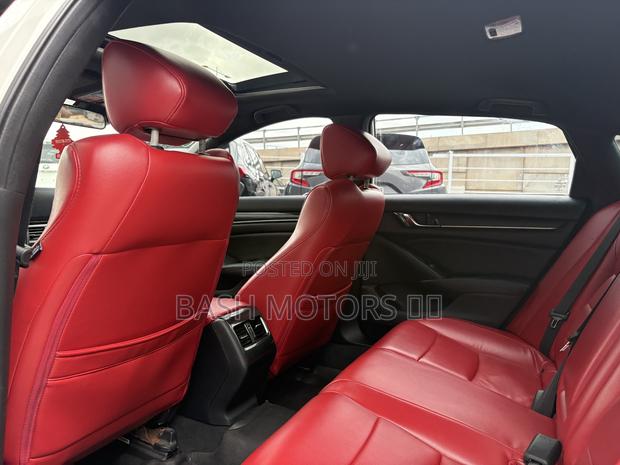 Honda Accord Sport 2.0T 2021 White