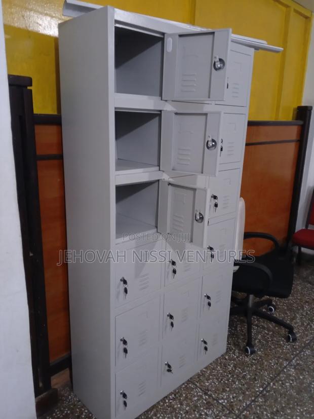 18 Door Cabinet photo 2