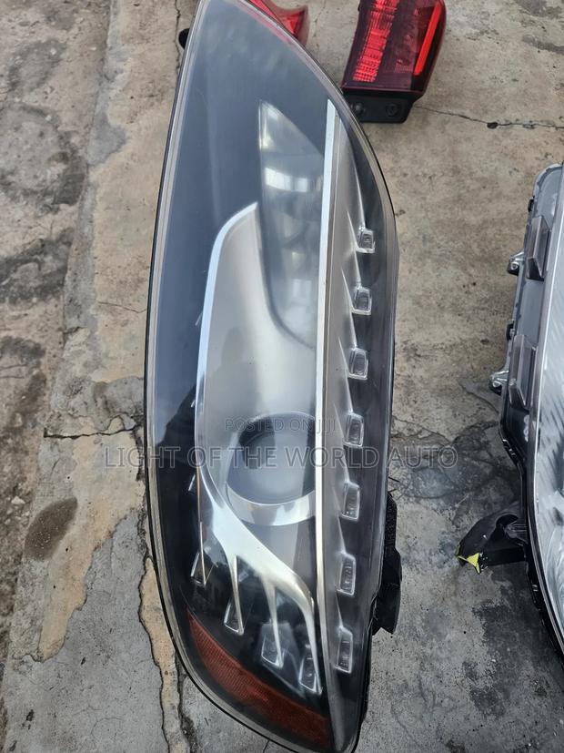 Audi Q7 Headlight Led Driver Side