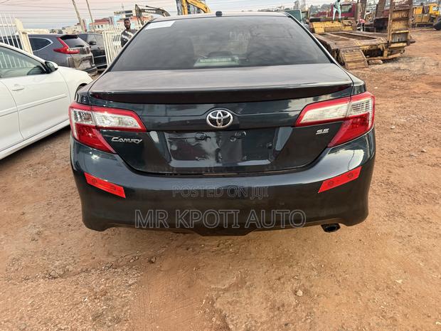 Toyota Camry 2014 Black