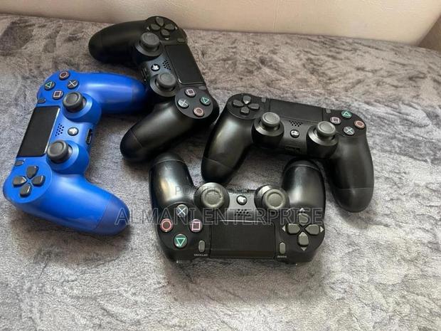 Homeused Ps4 Controllers