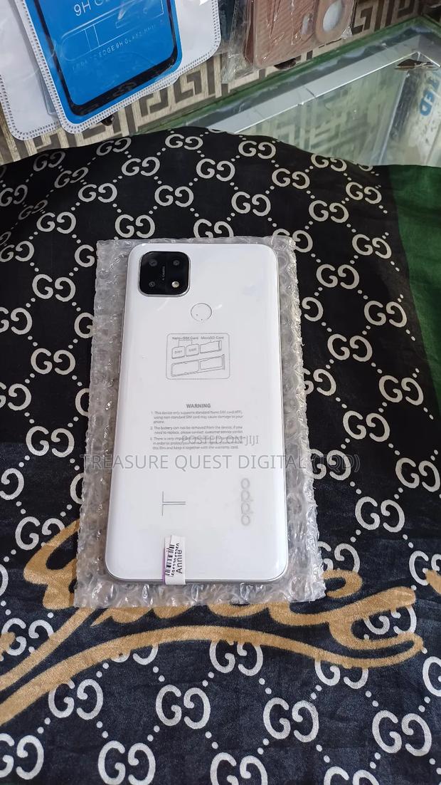 Oppo A15s 256 GB White · Photo 2