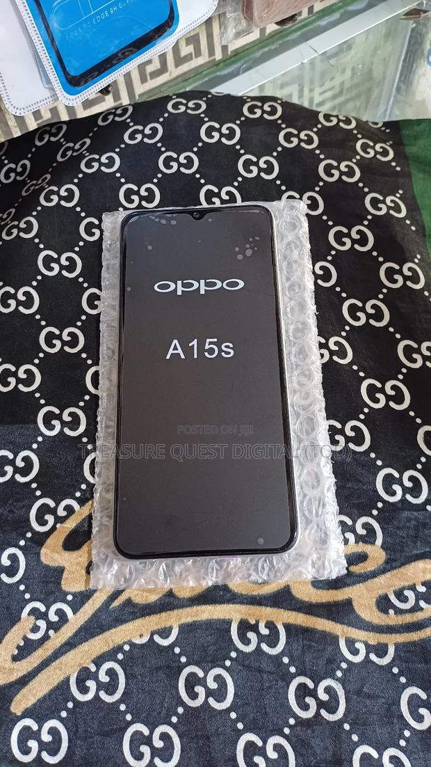 Oppo A15s 256 GB White · Photo 3