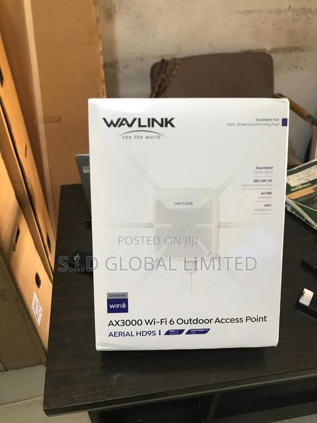 Multiple Modes, Flexible Use Wavlink Outdoor Access Point Unit · Photo 2