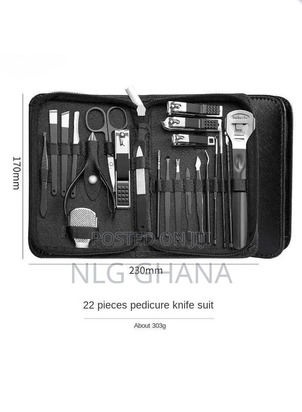 22 PCS Stainless Steel Manicure Set Professional Nail Clipper. Ghx7030 · Photo 2