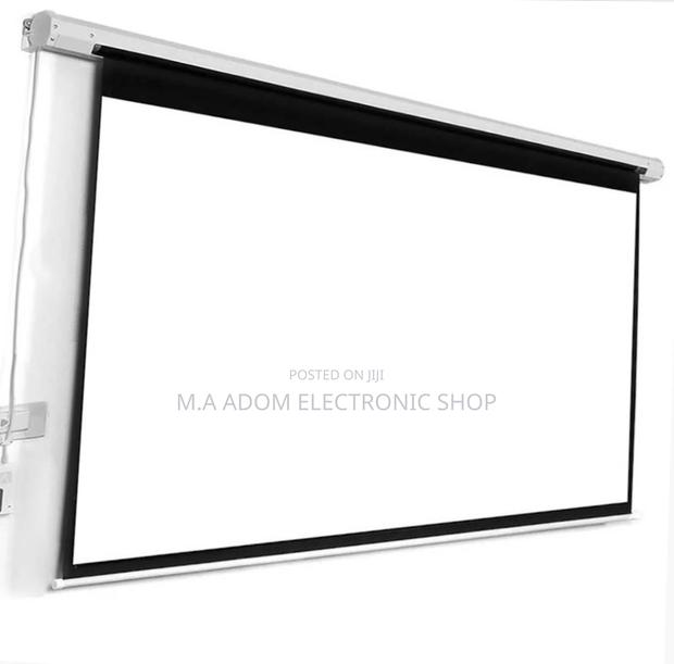 Eldo Electronic Projector Screen 240cm X 240 Cm · Photo 4