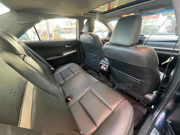 Toyota Camry SE 4dr Sedan (2.5L 4cyl 6A) 2013