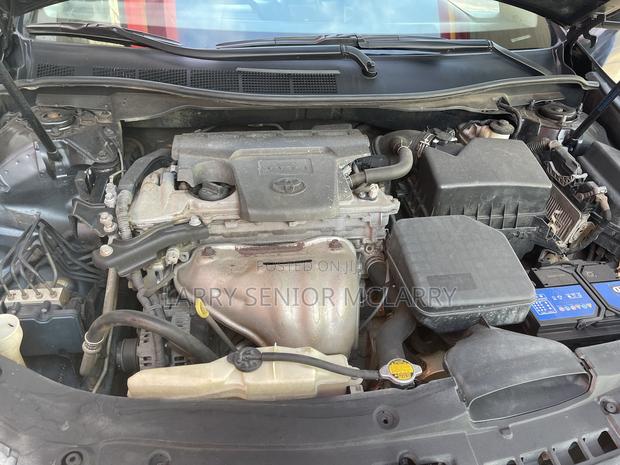 Toyota Camry SE 4dr Sedan (2.5L 4cyl 6A) 2013