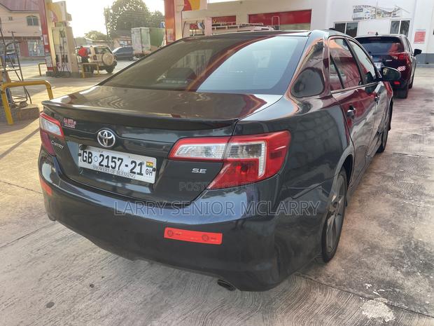 Toyota Camry SE 4dr Sedan (2.5L 4cyl 6A) 2013