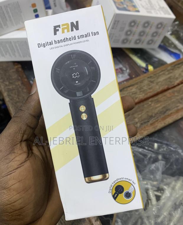 Digital Handheld Fan · Photo 2