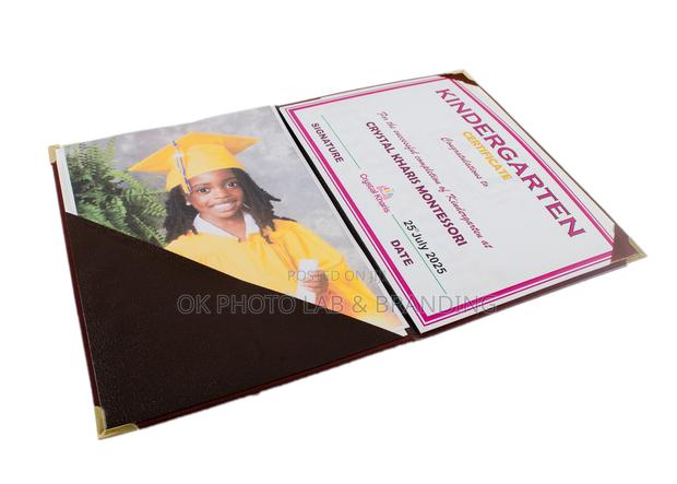 A4 Certificate Document Holder With Gold Edges photo 3