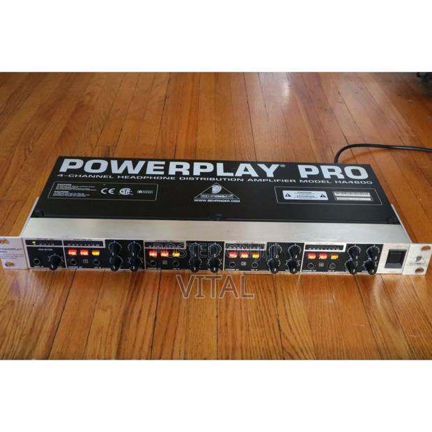 Behringer Powerplay Ha4600 4 Channels Headphone Amplifier photo 6
