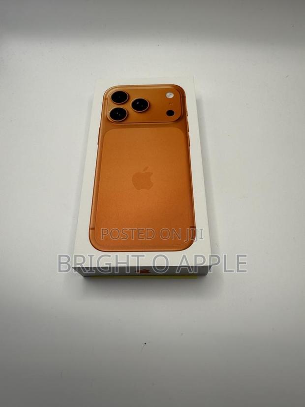 New Apple iPhone 17 Pro 256 GB Orange · Photo 2