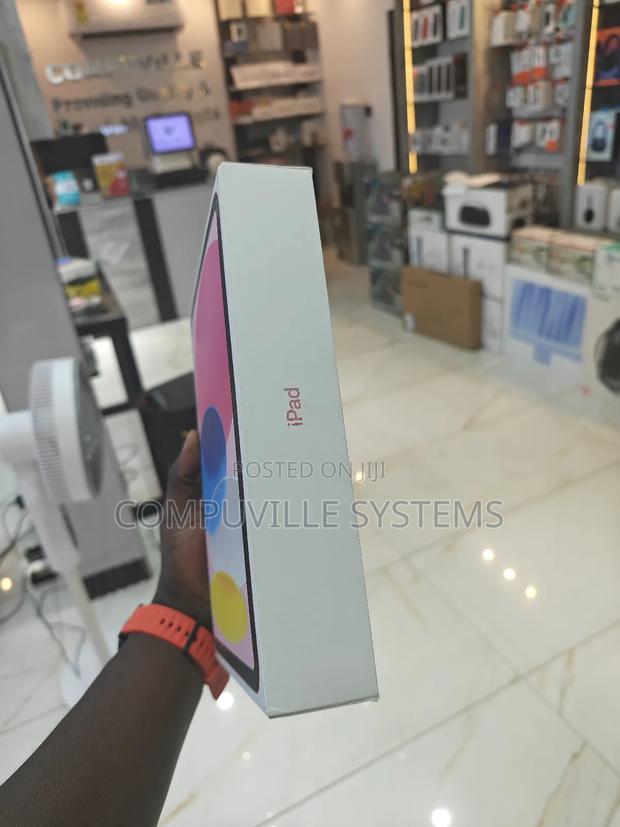 New Apple iPad (2025) 256 GB Pink · Photo 3