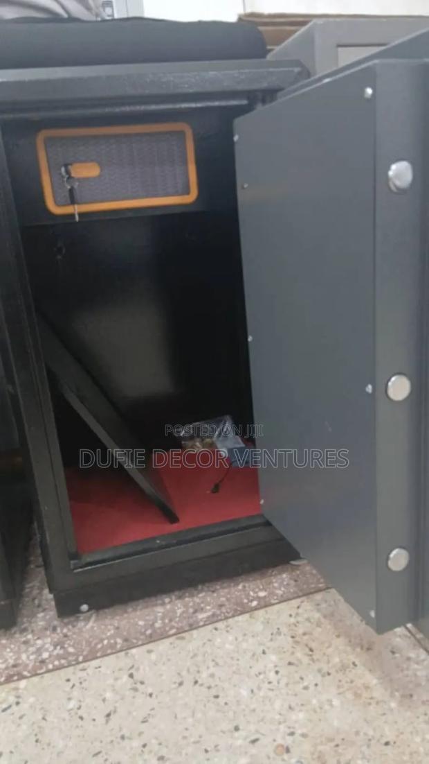 Fireproof Money Safe Available for Sale · Photo 2