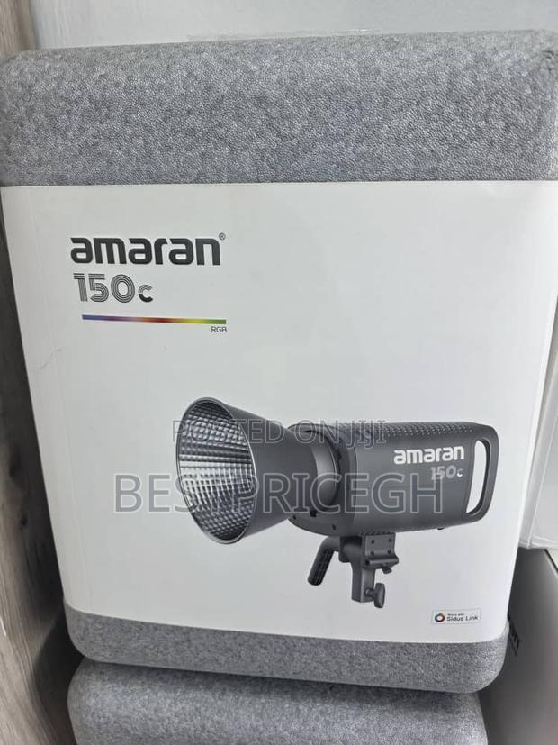 Aputure Amaran 150c Light