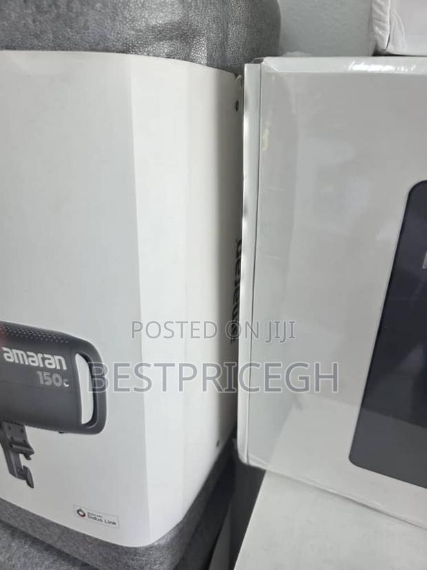 Aputure Amaran 150c Light photo 3