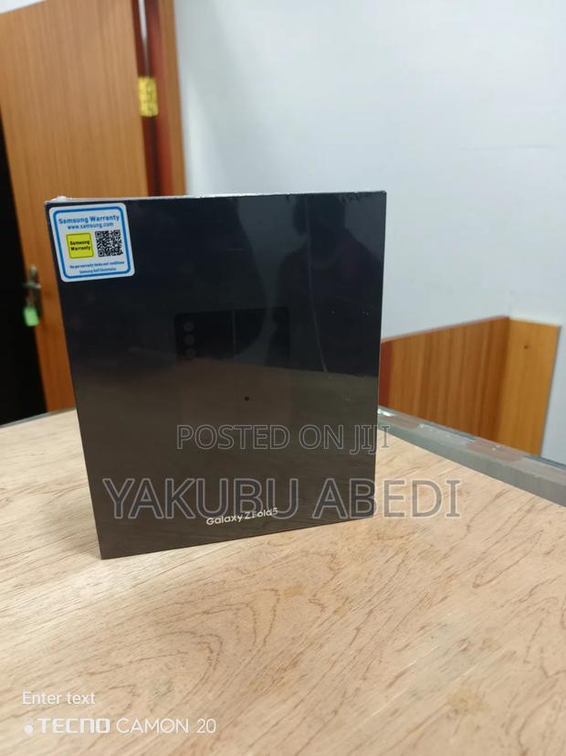 New Samsung Galaxy Z Fold 5 512 GB Black · Photo 1