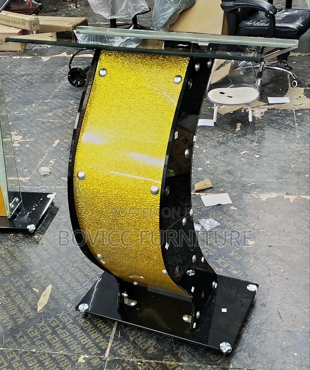 Glass Pulpit