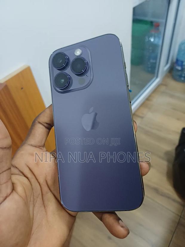 Apple iPhone 14 Pro 128 GB Purple · Photo 2