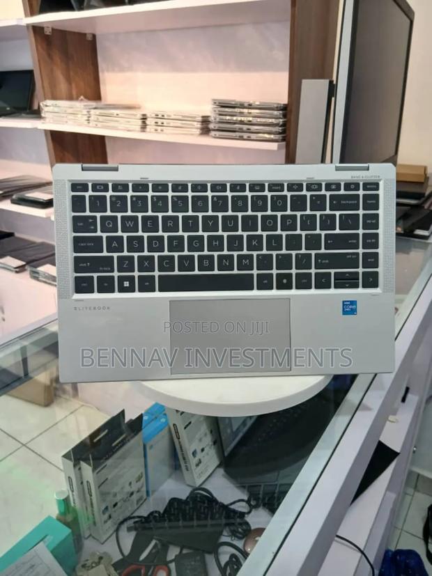 Laptop HP EliteBook 1040 G8 16GB Intel Core i5 SSD 256GB photo 3