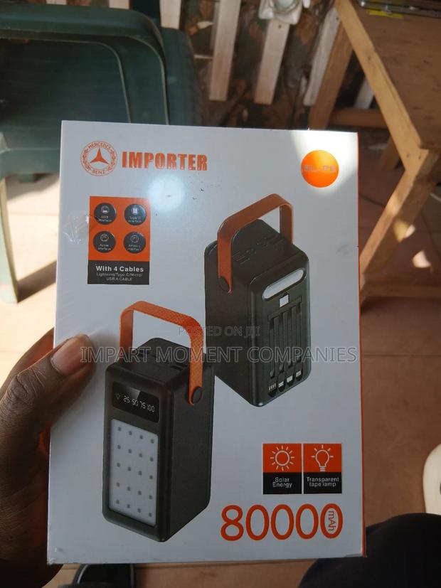 80000 Importer Power Bank · Photo 3