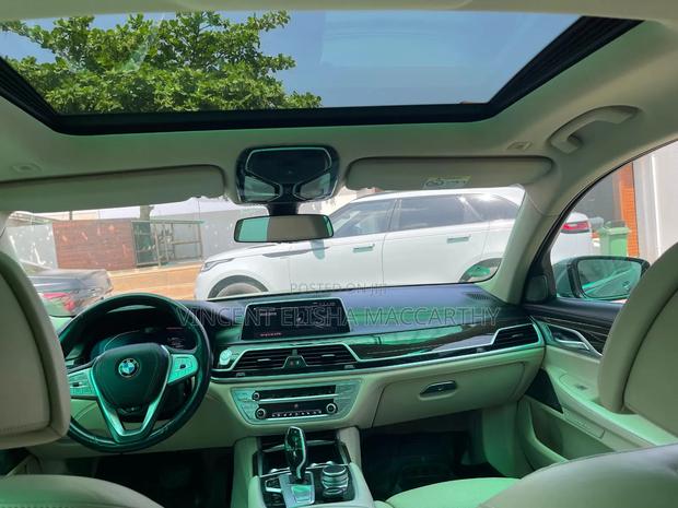 BMW 7 Series 2022 Gray