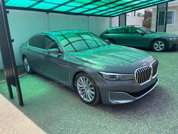 BMW 7 Series 2022 Gray