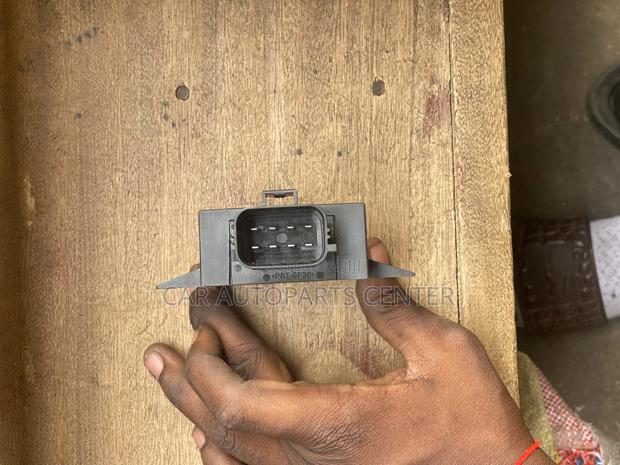 Range Rover and Jaguar Fuel Relay photo 2