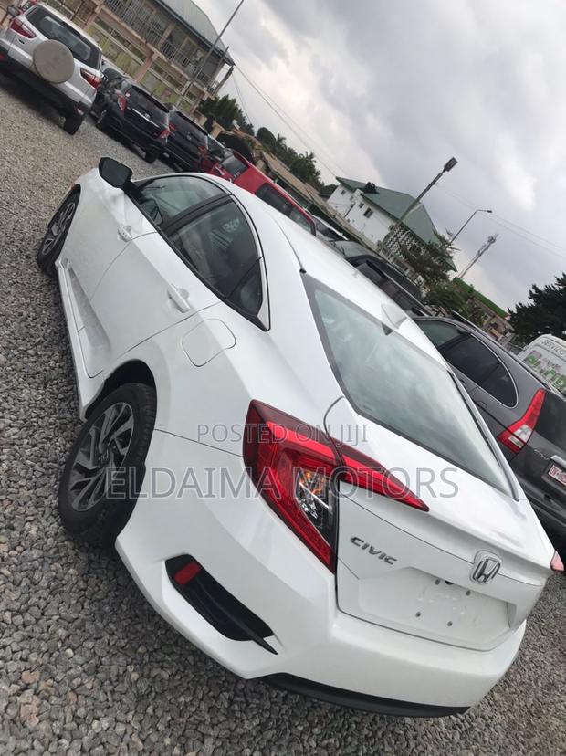 Honda Civic EX-L 4dr Sedan (1.5L 4cyl) 2017 White photo 5