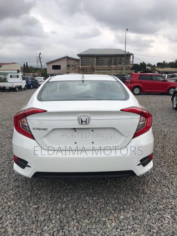 Honda Civic EX-L 4dr Sedan (1.5L 4cyl) 2017 White photo 6