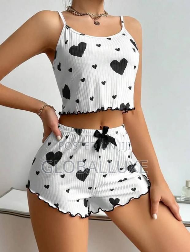 Stylish Ladies Night Wear – Comfortable Sleepwear Set