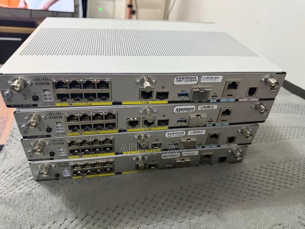 Cisco Router C1111-8p Lte photo 7