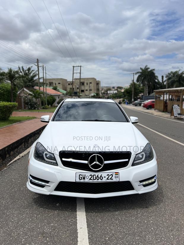 Mercedes-Benz C250 2014 White
