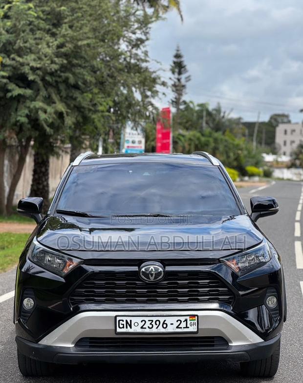 Toyota RAV4 Limited AWD 2019 Black