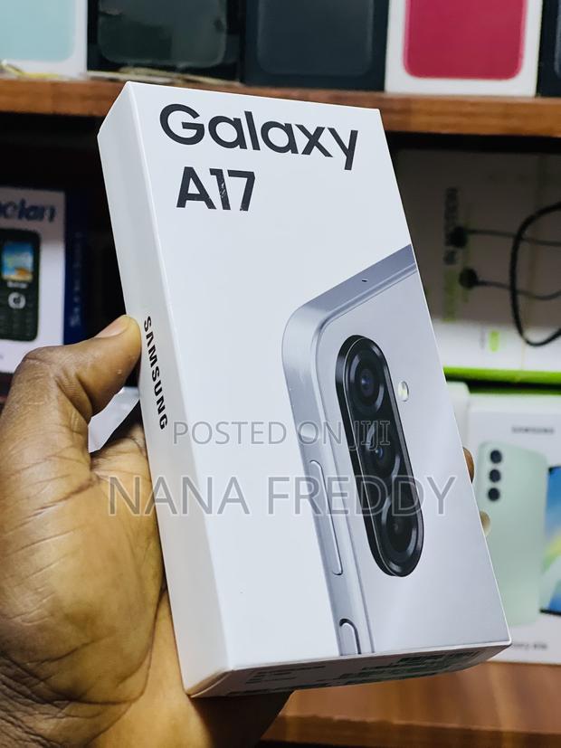 New Samsung Galaxy A17 128 GB Black · Photo 4