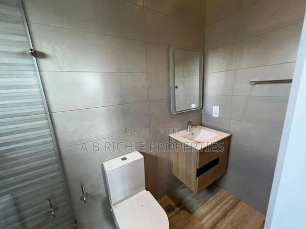 4bdrm House in Ab Richie Properties, Dzorwulu for sale · Photo 3