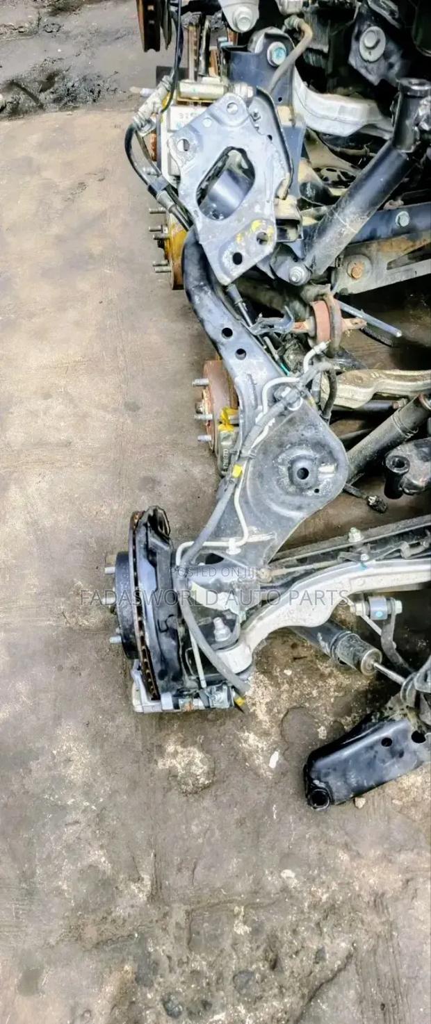 2018 Nissan Rogue Back Axle photo 3