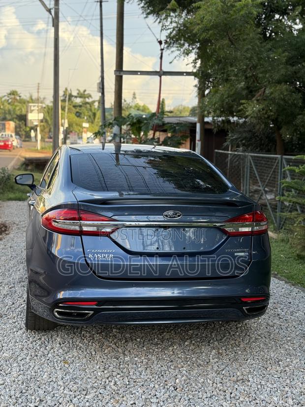 Ford Fusion Titanium AWD 2018 Blue
