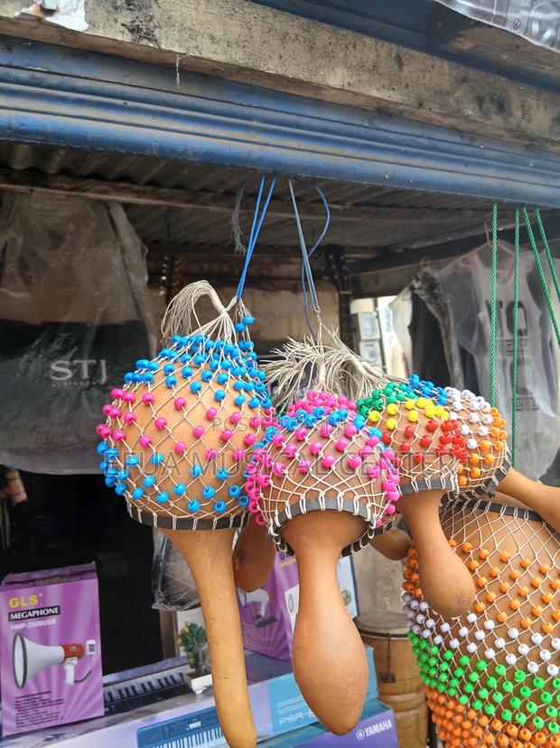 Local Maracas · Photo 2