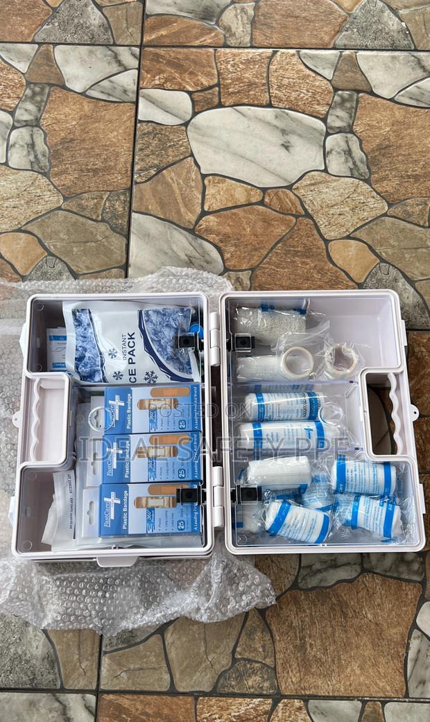Fastcare First Aid Kit – Model Gkb301 (European Standard) photo 3