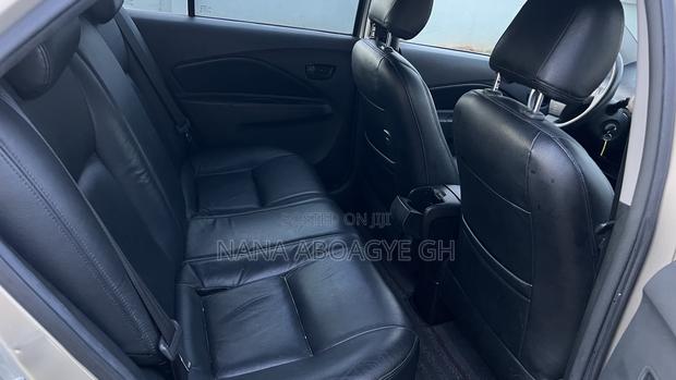 Toyota Belta 2010 White