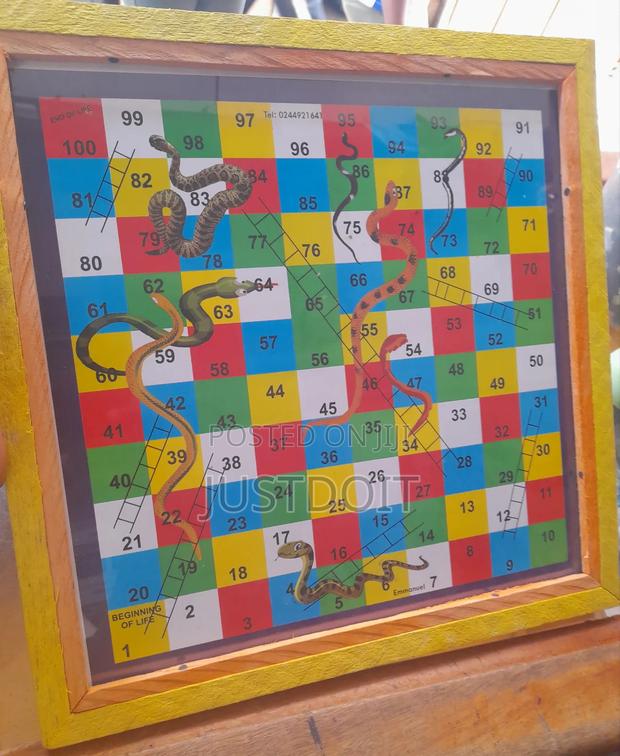 Ludo / Snakes and Ladders Game. · Photo 4