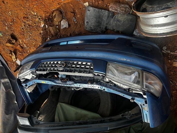 Mazda Demio Front Cut