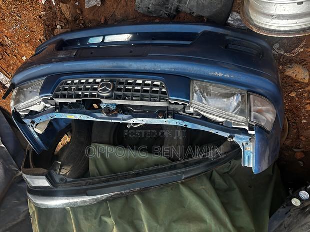 Mazda Demio Front Cut