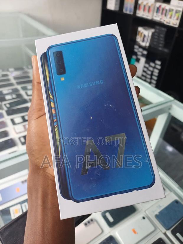 New Samsung Galaxy A7 128 GB Blue photo 10
