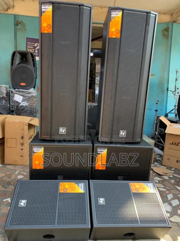 Ev Stage Monitors With Half-Range and Short Range · Photo 2