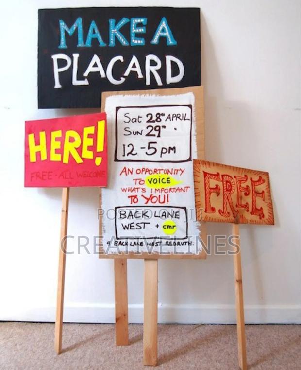 Wooden Placards · Photo 2