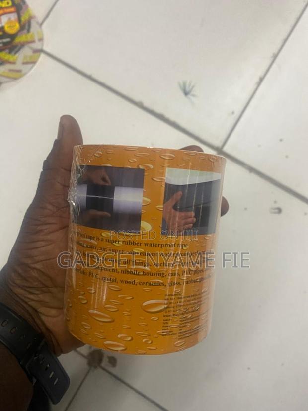 Waterproof Leak Repair Tape · Photo 4